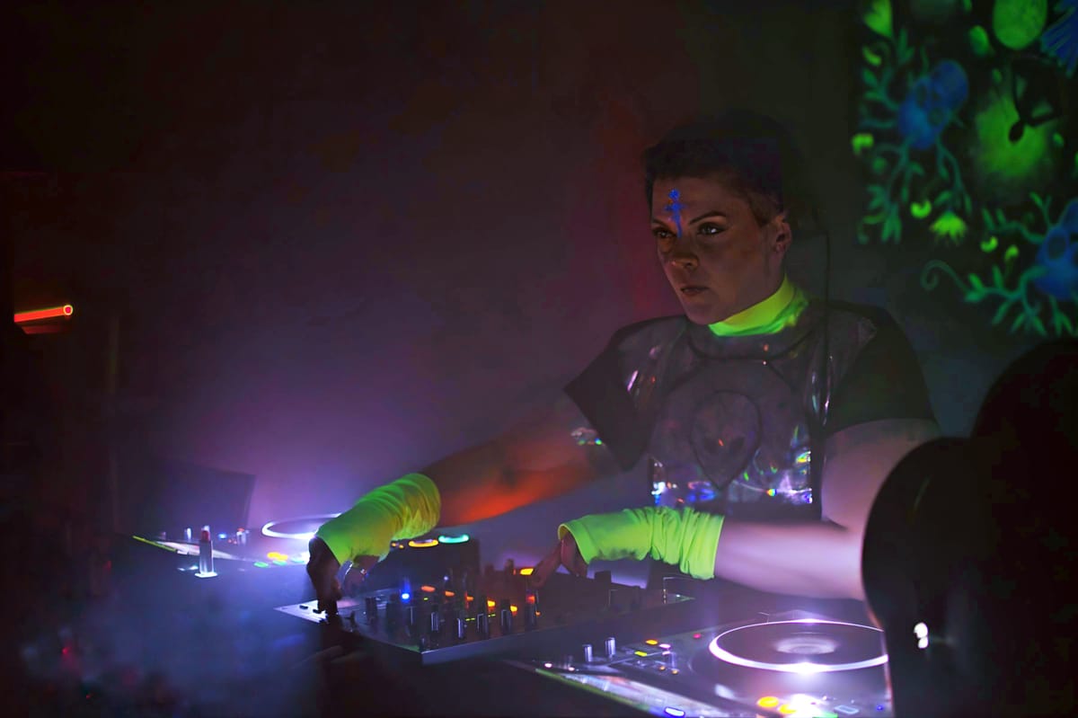 Wiola - The Underground Mainstay